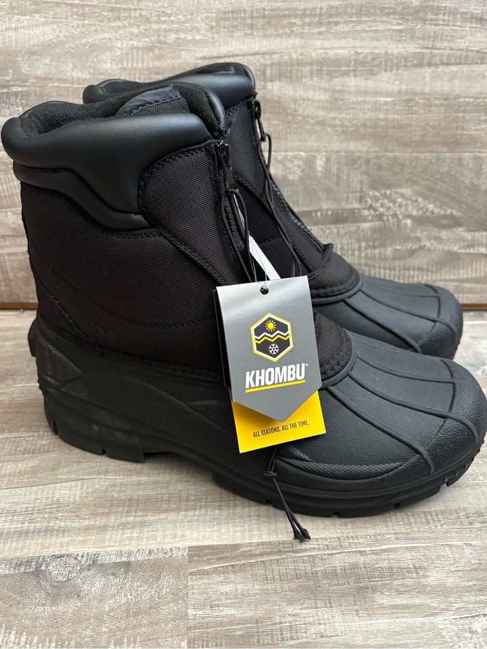 Khombu Men’s Black Waterproof Zip Winter Boots New Size 8